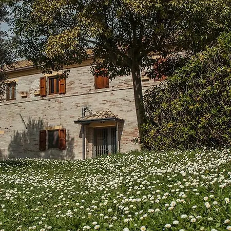 Agriturismo Levandara *