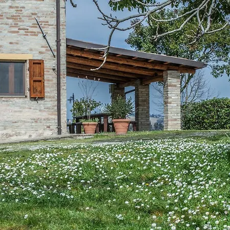 Agriturismo Levandara Lantgård Fermo